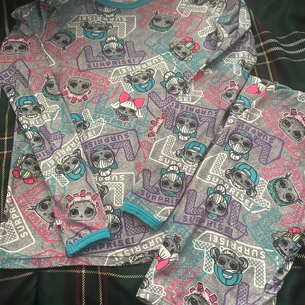 L.O.L. Surprise! Gray and Pink Pajama Sets with Playful Print